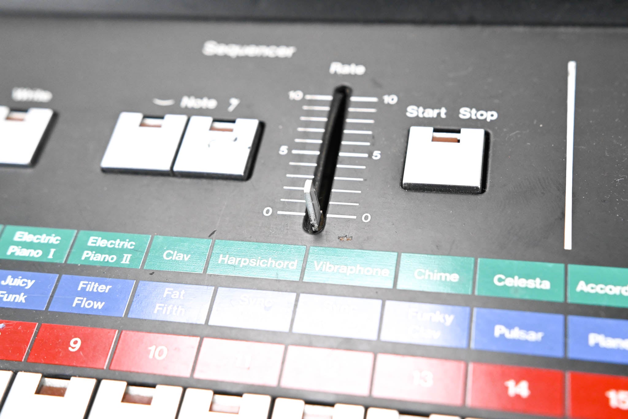 Roland JX-3P 61-Key Programmable Preset Polyphonic Synthesizer CG007XJ