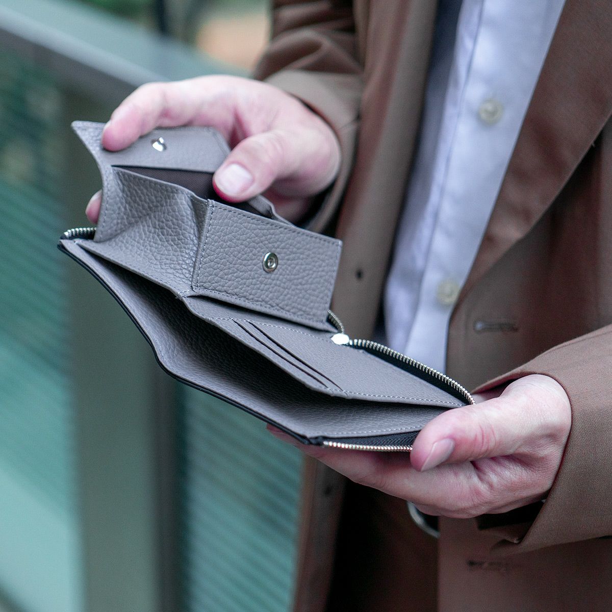 フレンチカーフLFスマートウォレット（L字ファスナー深札入れ） | 二