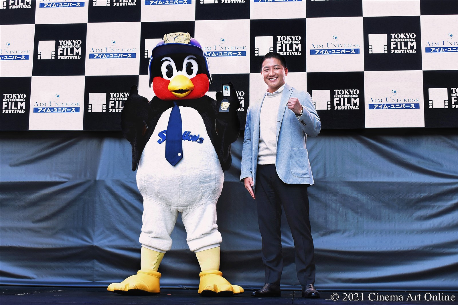 配信ドラマ『つばめ刑事』主演・つば九郎登壇！第34回東京国‎際映画祭