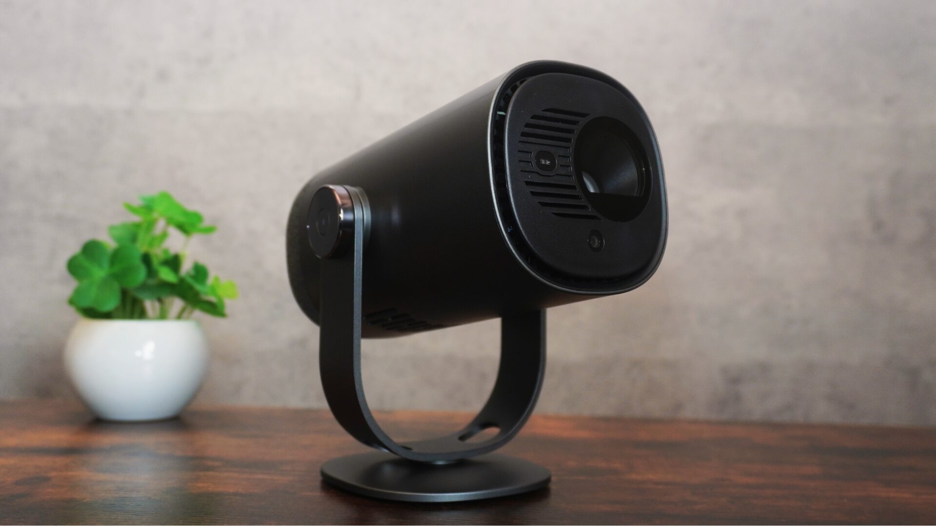 データと写真で語る】Dangbei Freedoを徹底レビュー【コンパクト/高