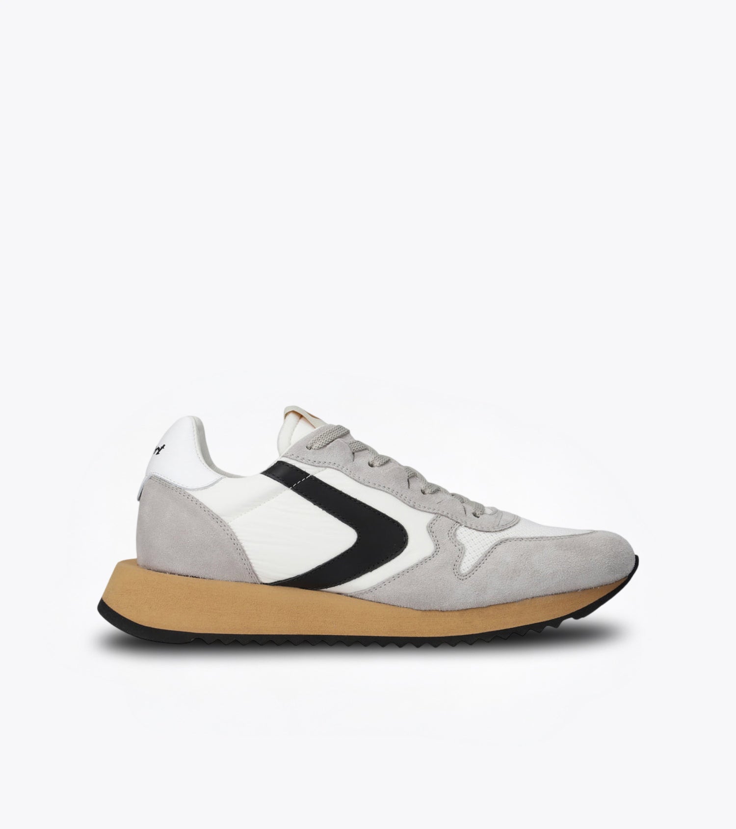 MAGIC HERITAGE - MEN - グレー/ブラック – Diadora 公式通販 チンクエ