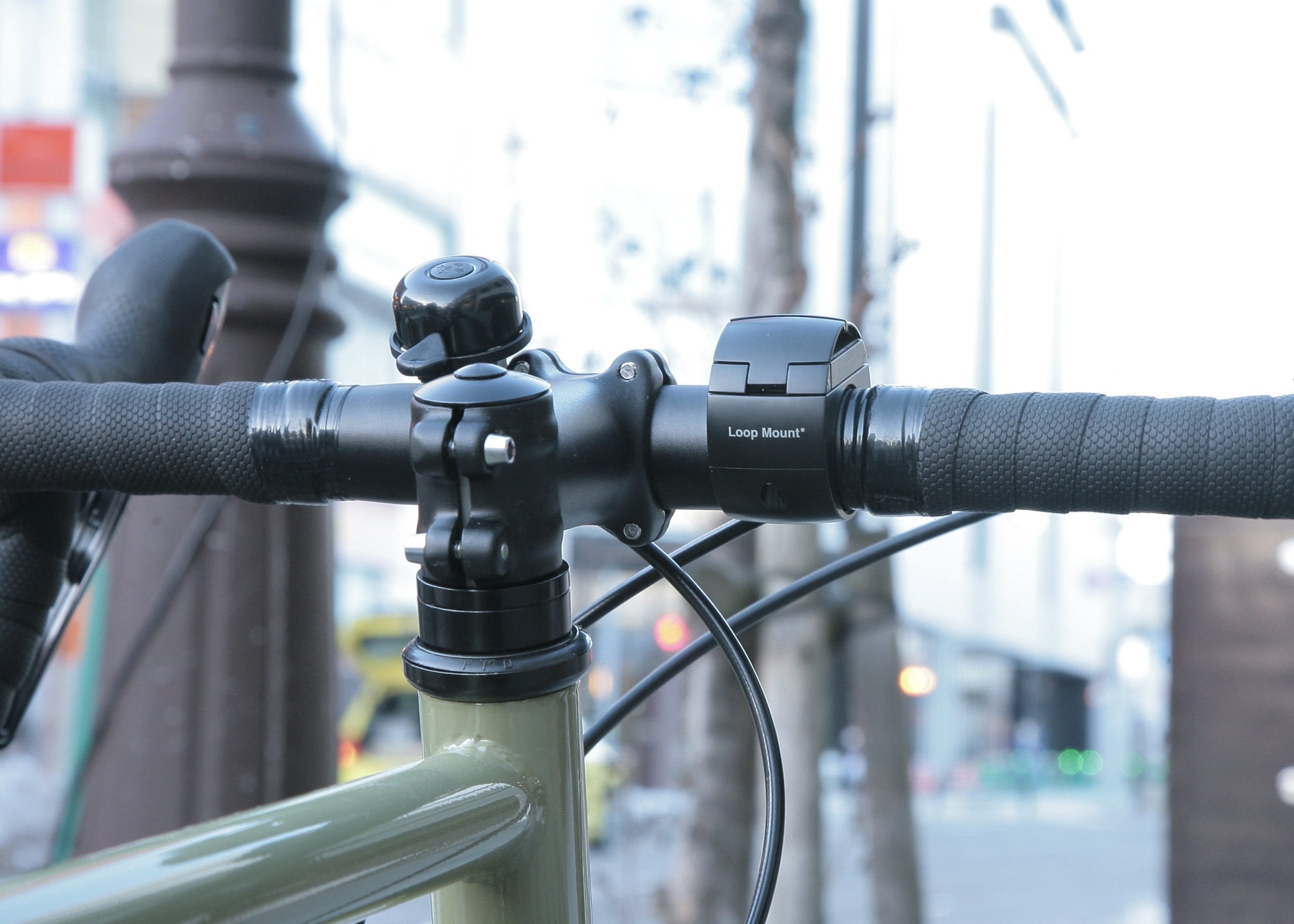 スマートフォンホルダー LOOP MOUNT Twist (ループマウントツイスト