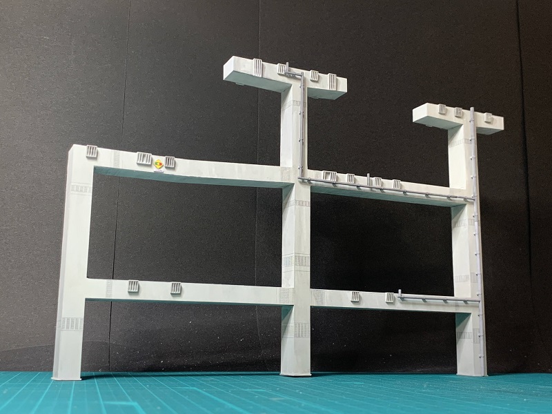 首都高箱崎ジャンクションをNゲージサイズのジオラマで再現！紙を使っ