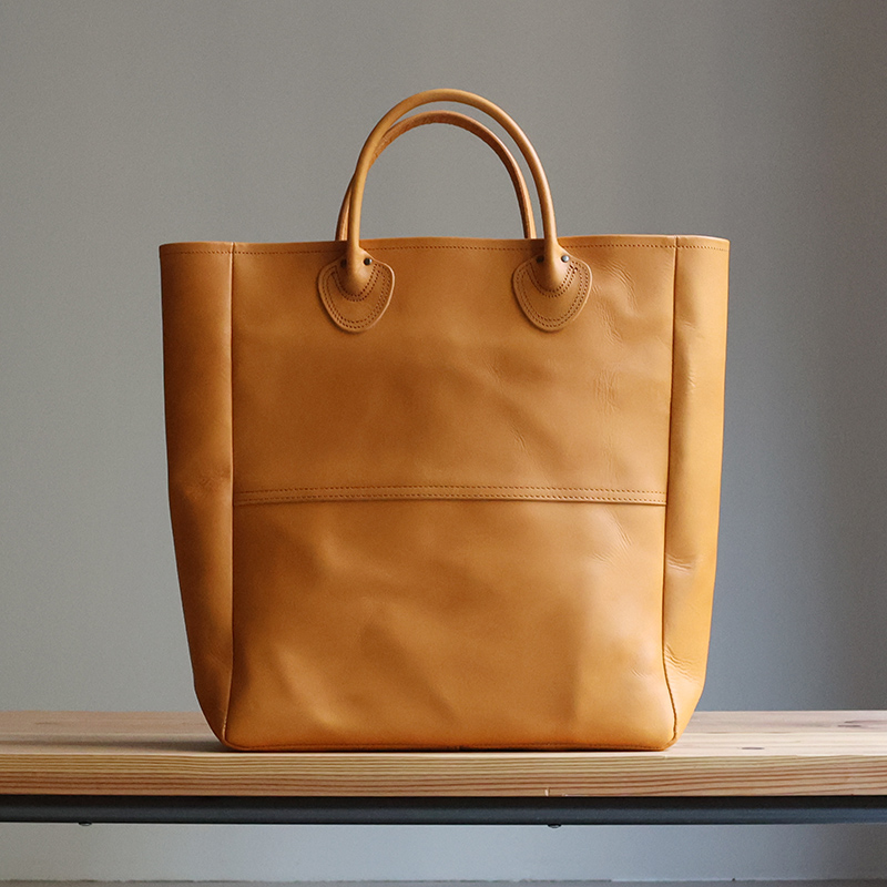 Bark Outsiders “OLD CARRY TOTE ベジタブルタンニン鞣し ” BROWN