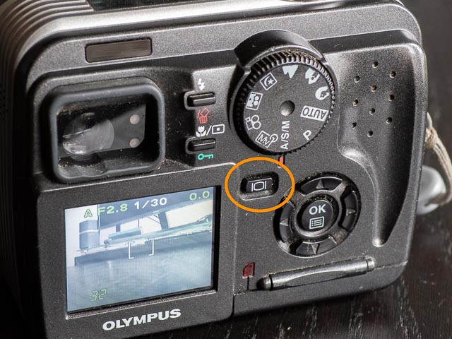 Olympus Camedia C-40 Zoom - Classic digital - Christopher J Osborne