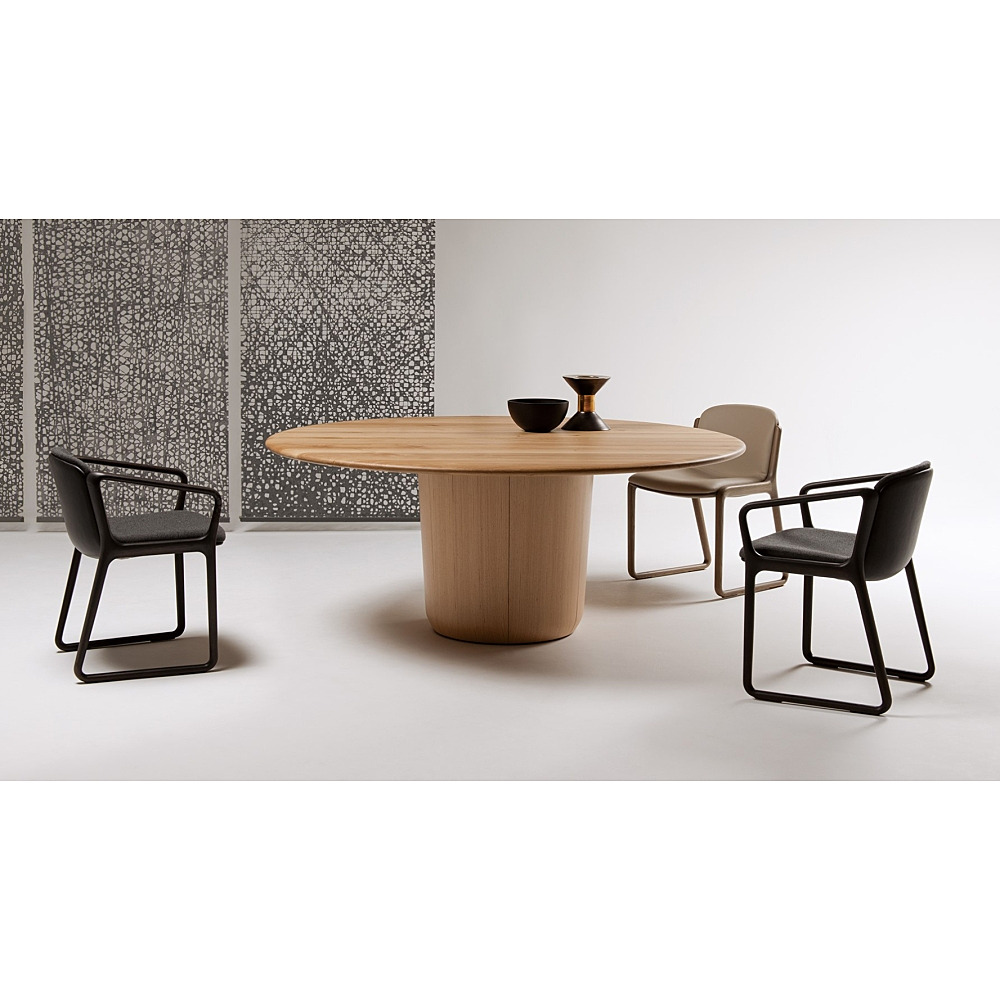 ONE LUX DINING ROUND TABLE｜カンディハウス｜コンフォートQ｜阪急