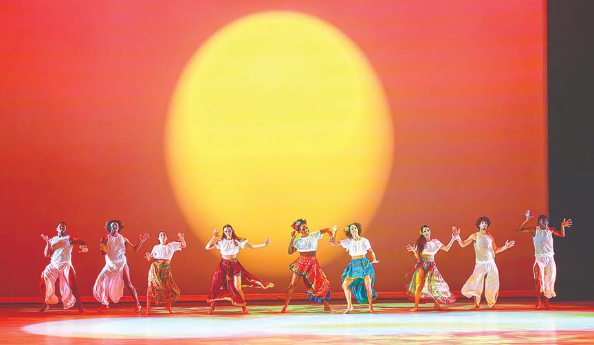 Dance Takes the Stage at Pinecrest Gardens This Winter | Featured#