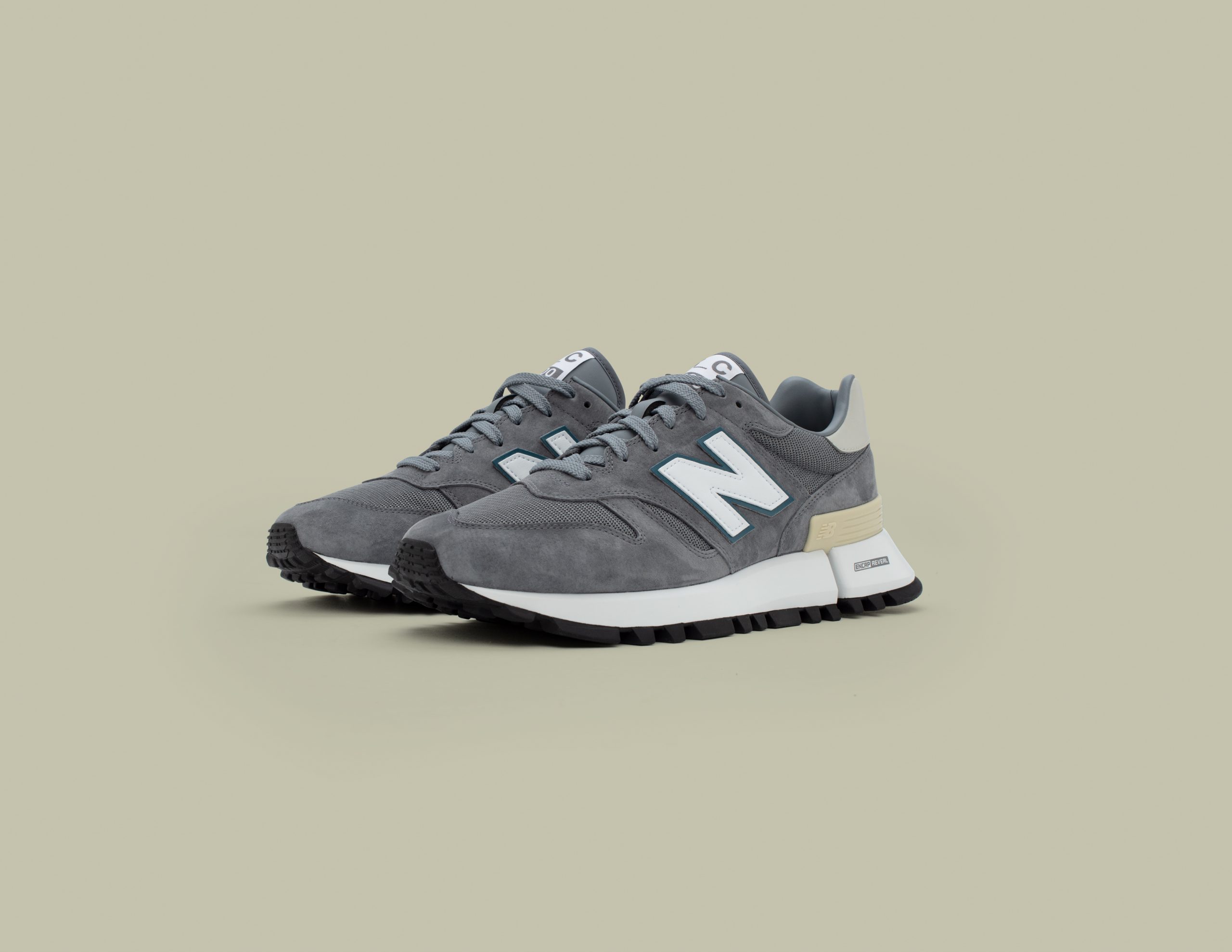 NB公式 - ニュースリリース - ニューバランス「1300」に最新ソールを