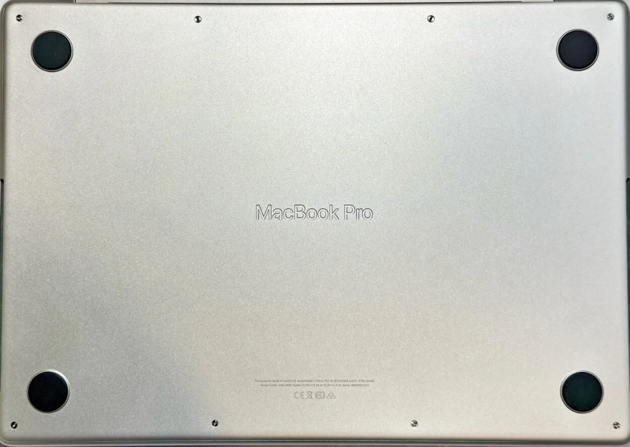 Apple MacBook Pro 2021 | M1 Max | 24-core GPU | 32gb | 512GB SSD