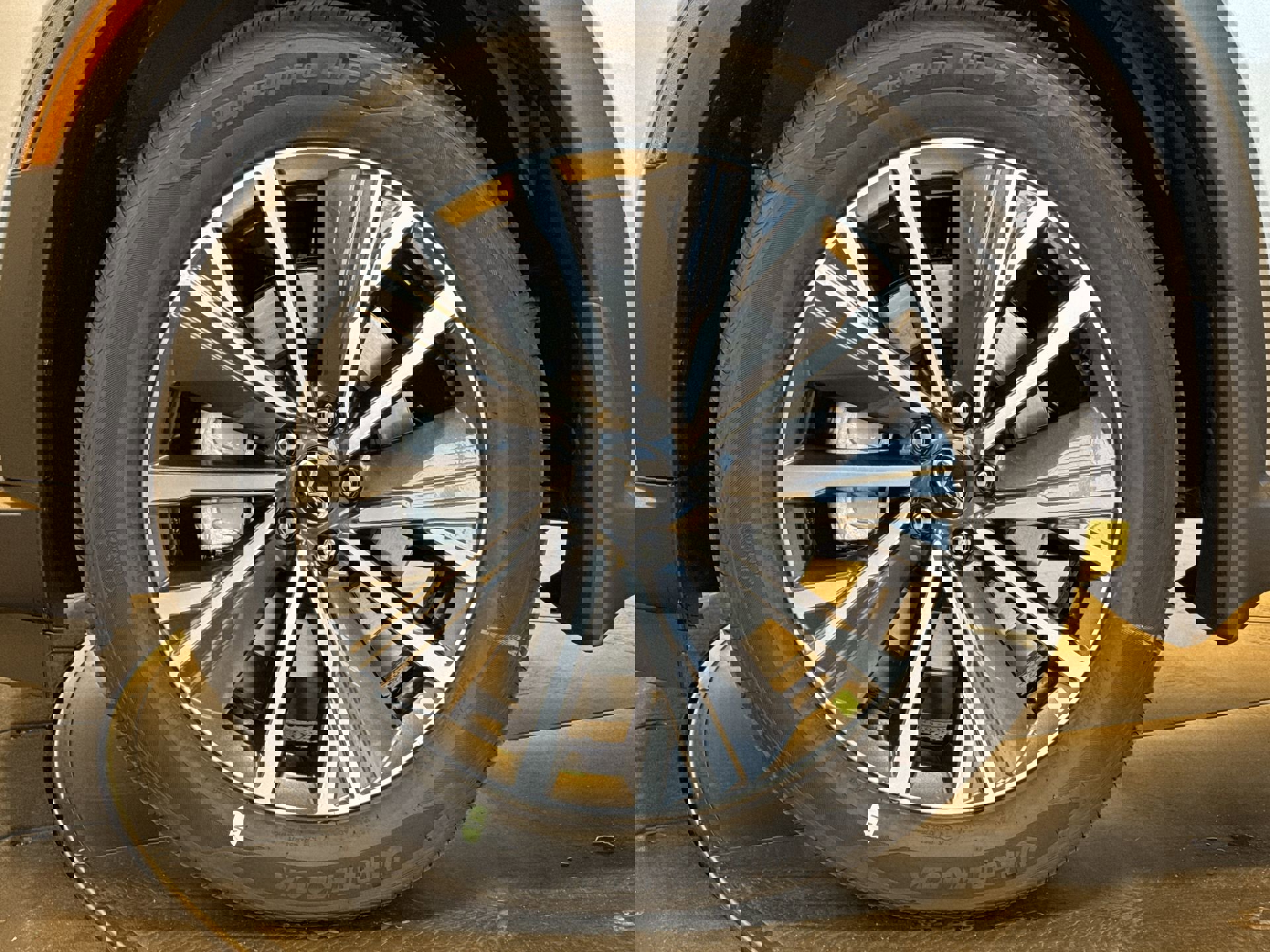 New Warm Titanium 2026 INFINITI QX60 LUXE for Sale in Aurora, CO