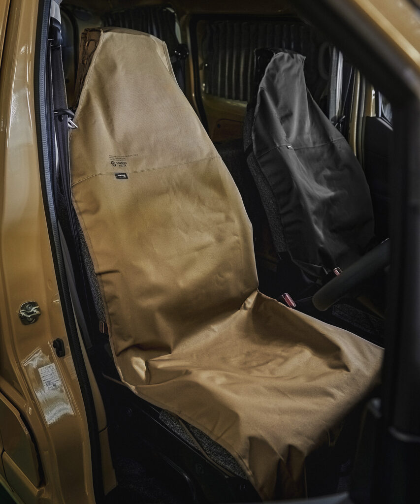 かけるだけで、GORDON MILLERの世界観。シートカバーで作る無骨