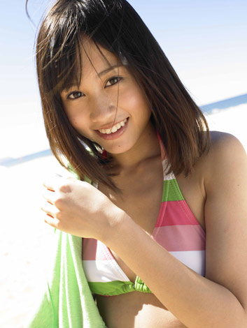 画像・写真 | AKB48前田敦子、2nd写真集初登場9位 水着姿も披露 2枚目