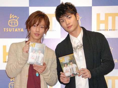 三浦春馬＆佐藤健、男だらけのXmasに本音チラリ | オリコンニュース