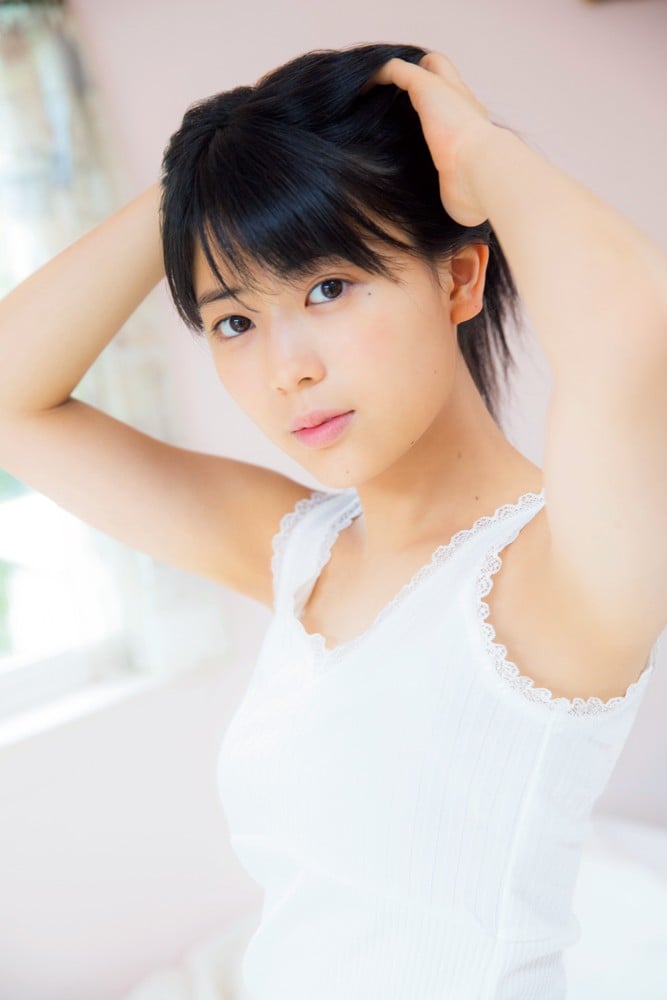 乃木坂46最年少・岩本蓮加、14歳のフレッシュな素顔を披露 | オリコン