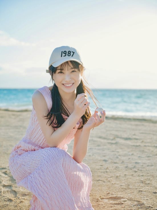 画像・写真 | NMB48梅山恋和、1st写真集タイトル＆表紙3パターン公開