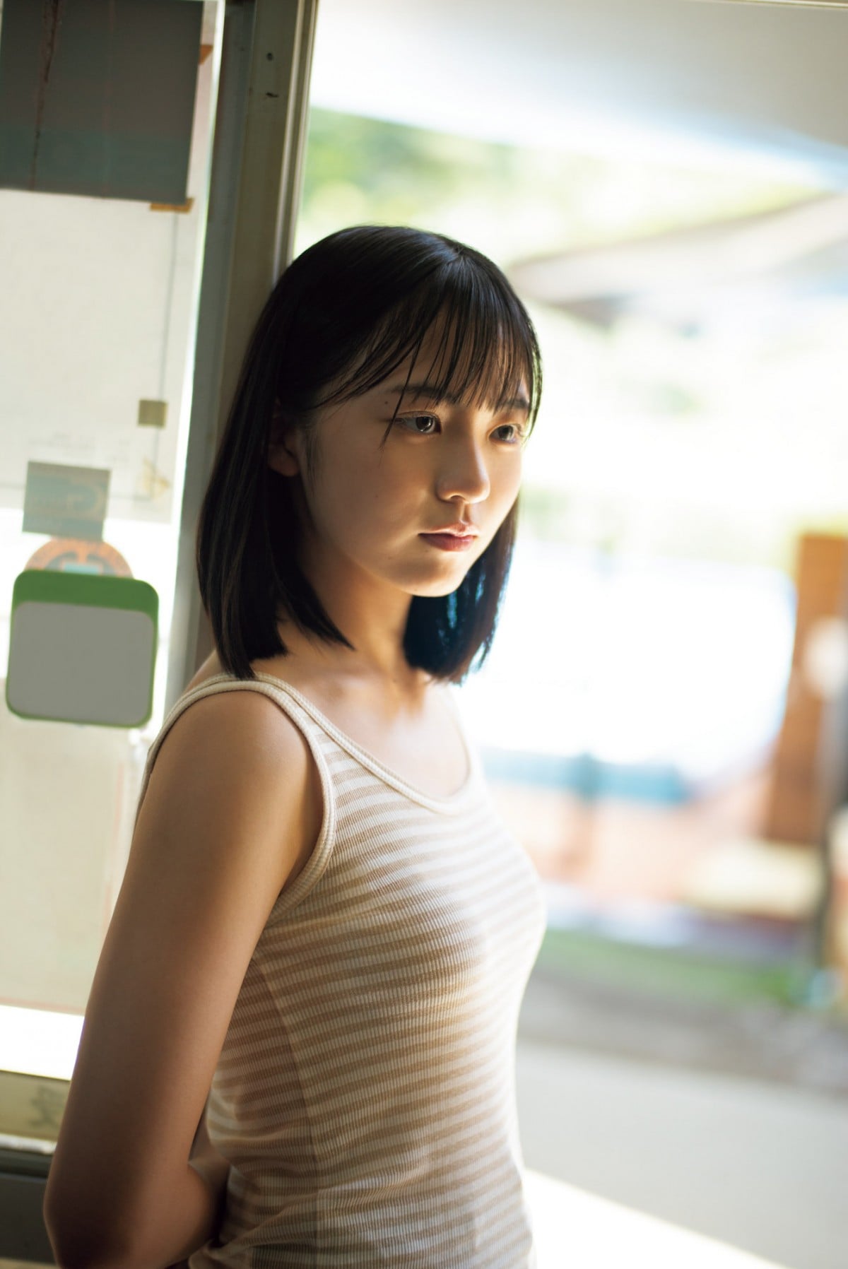 日向坂46正源司陽子、タンクトップで青春感 “夏の思い出”ショット公開