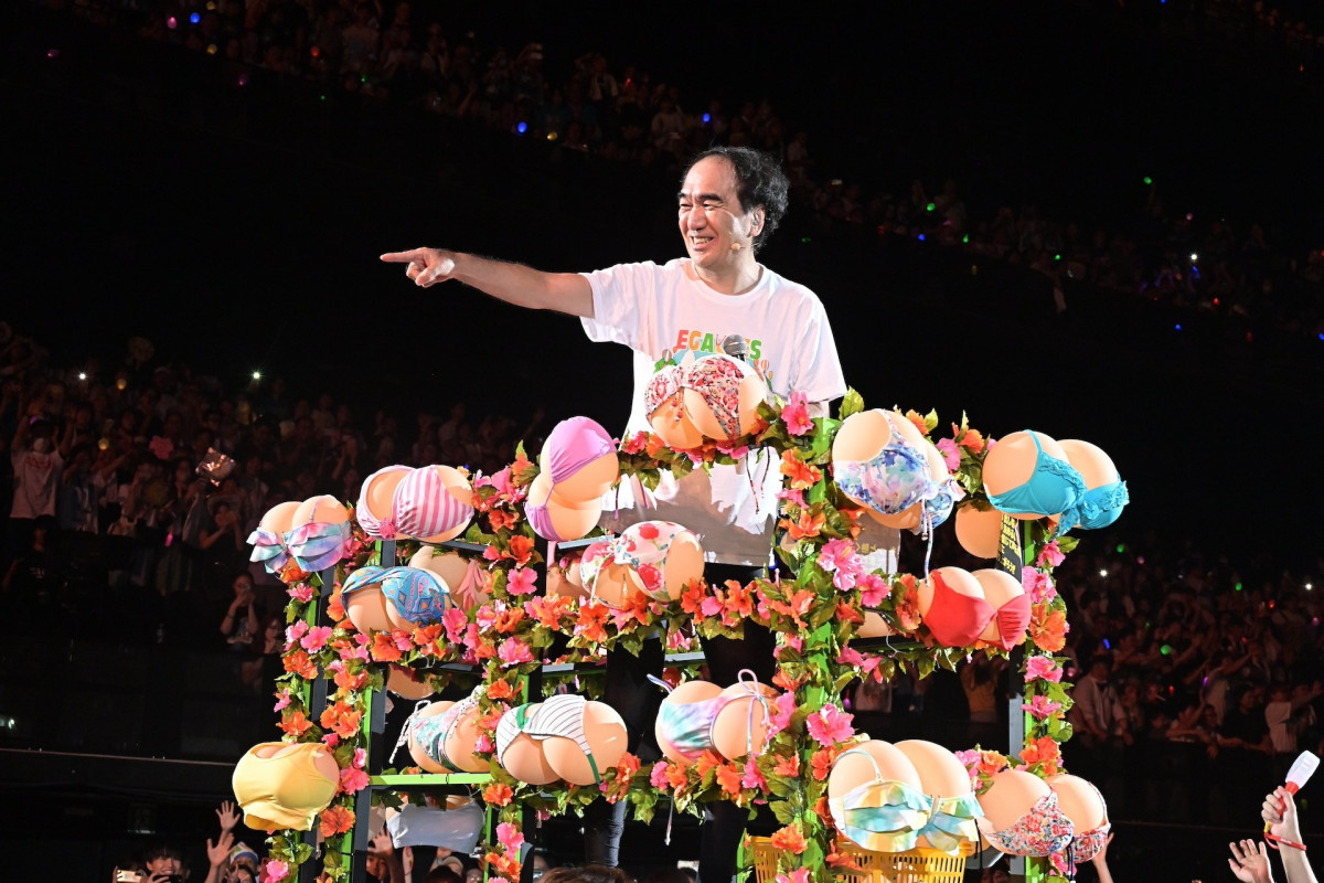 2年ぶり「エガフェス」に2万人が熱狂 江頭2:50“ほぼ全裸”で客席乱入