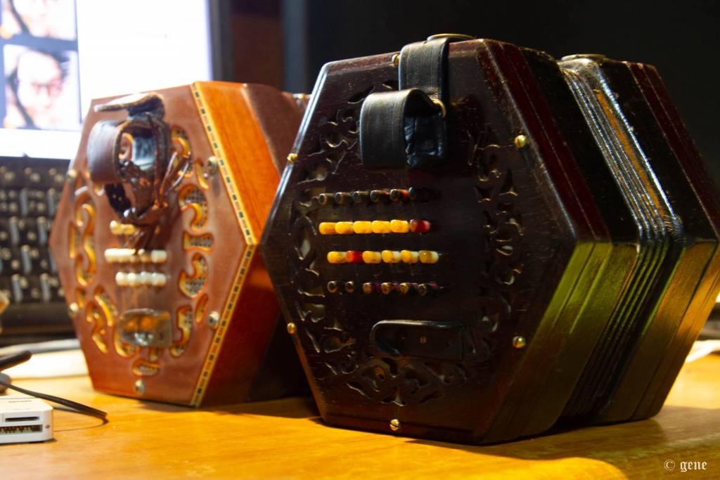 日本でコンサーティーナを購入するときの特殊な事情(1) | コンサー