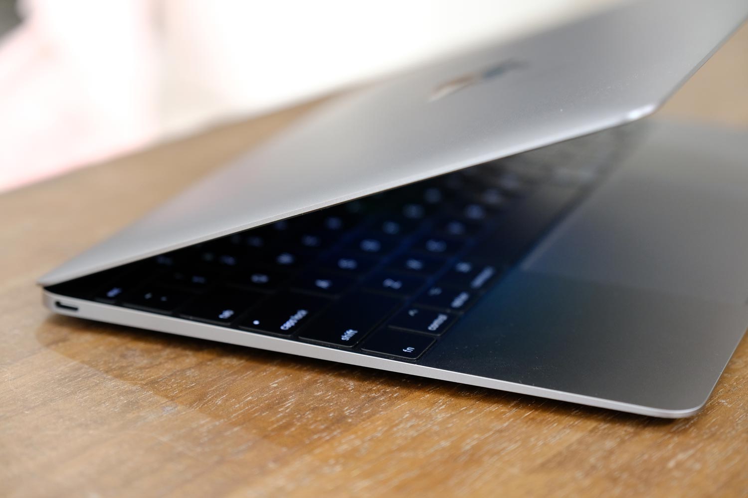 12インチMacBook 2017 レビュー！ノマドワーカー最強PC！ | コネクプレイス