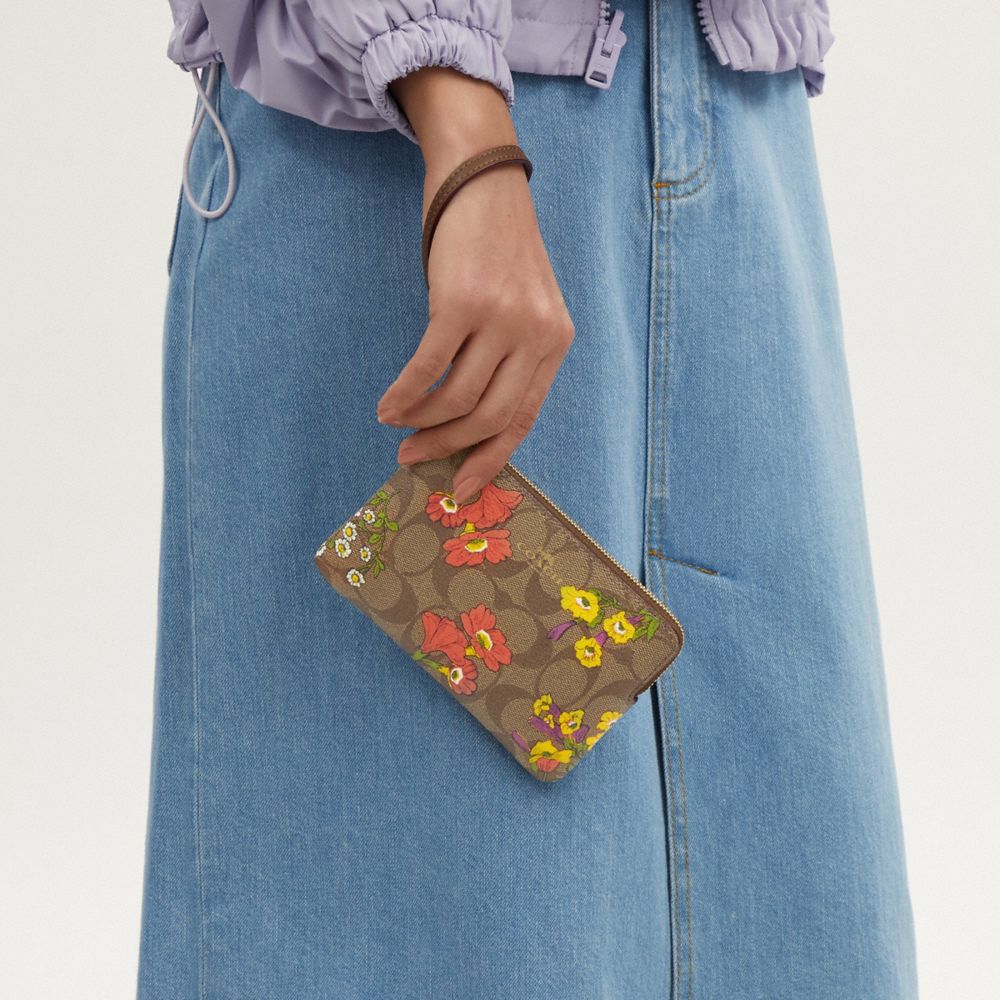 公式】コーチアウトレット | コーナー ジップ リストレット