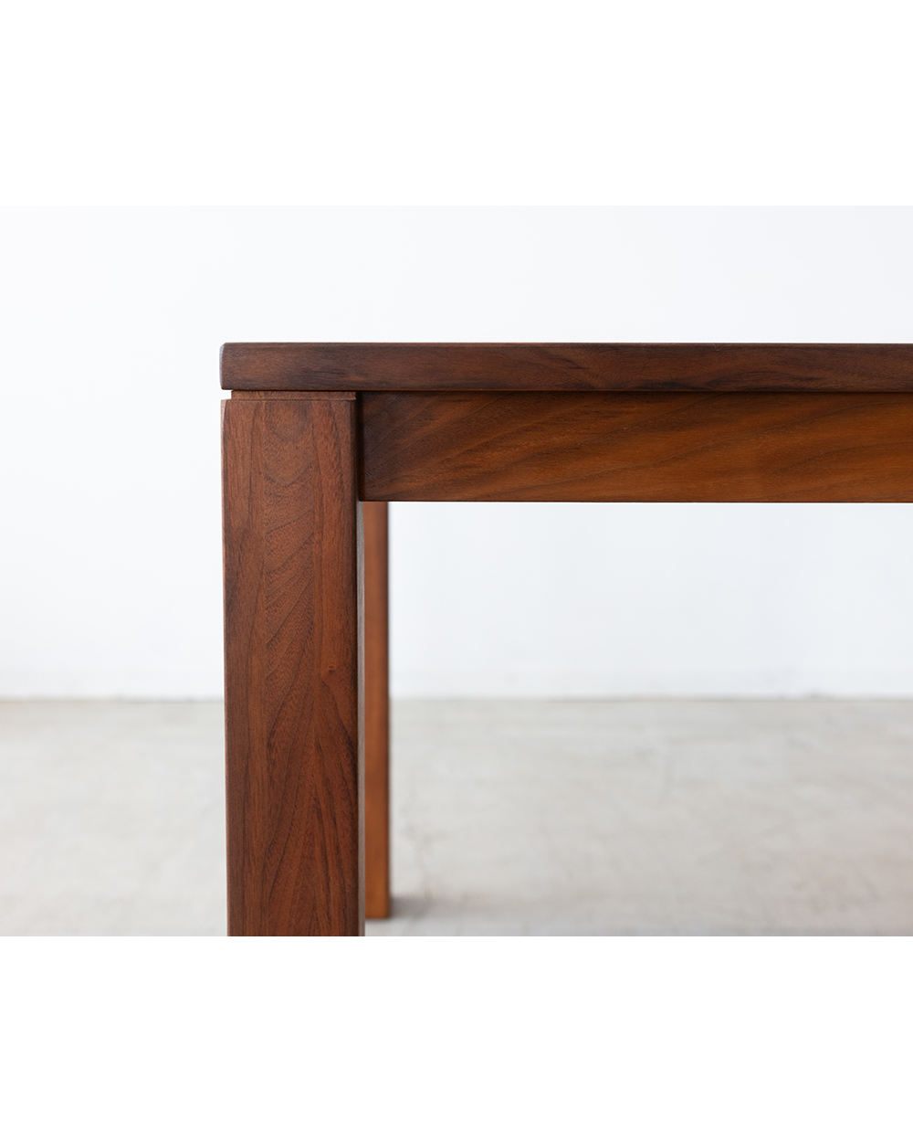 アップサイクル家具】ダイニングテーブル ウォールナット無垢材/オイル