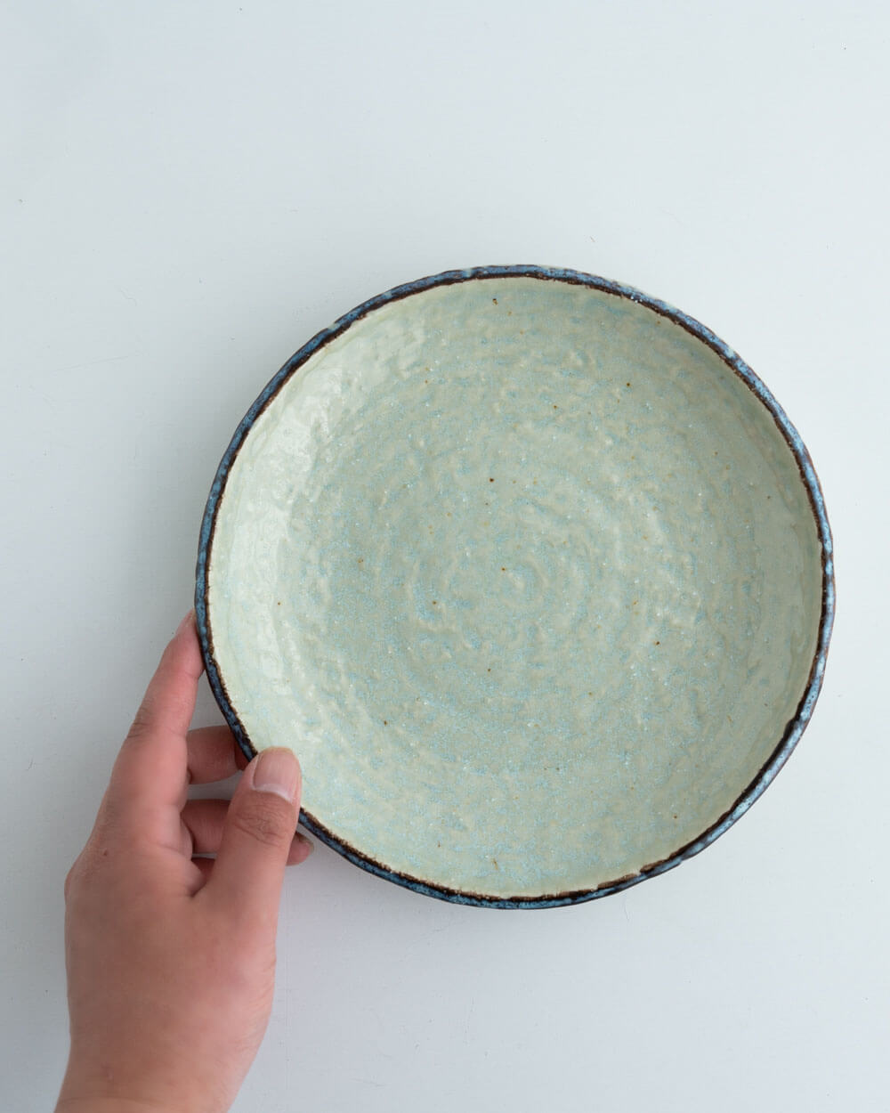 WEB限定】瀬戸焼 丸7寸皿 ブルーうのふ -器市- | cocochi ｜ 家具と服