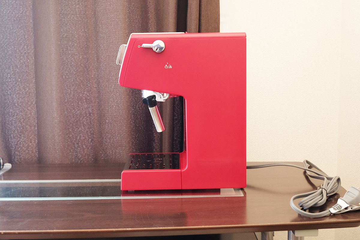 デロンギ社製の家庭用エスプレッソマシン「アクティブ」レビュー