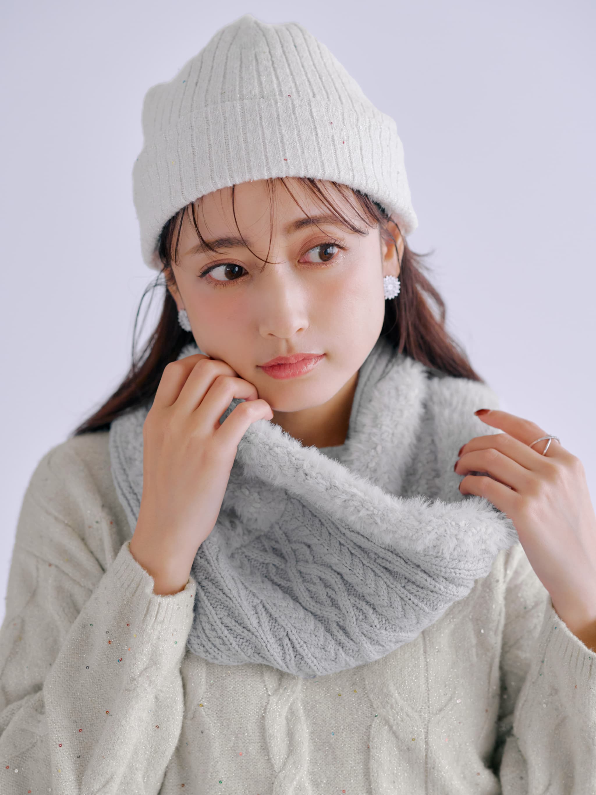 YUNA SANTA】スパンコールニットキャップ | 小柄・低身長女性向け