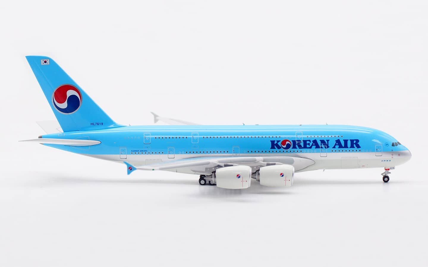 Aviation 400 1:400 Korean Air Airbus A380-800 HL7619 (AV4284)