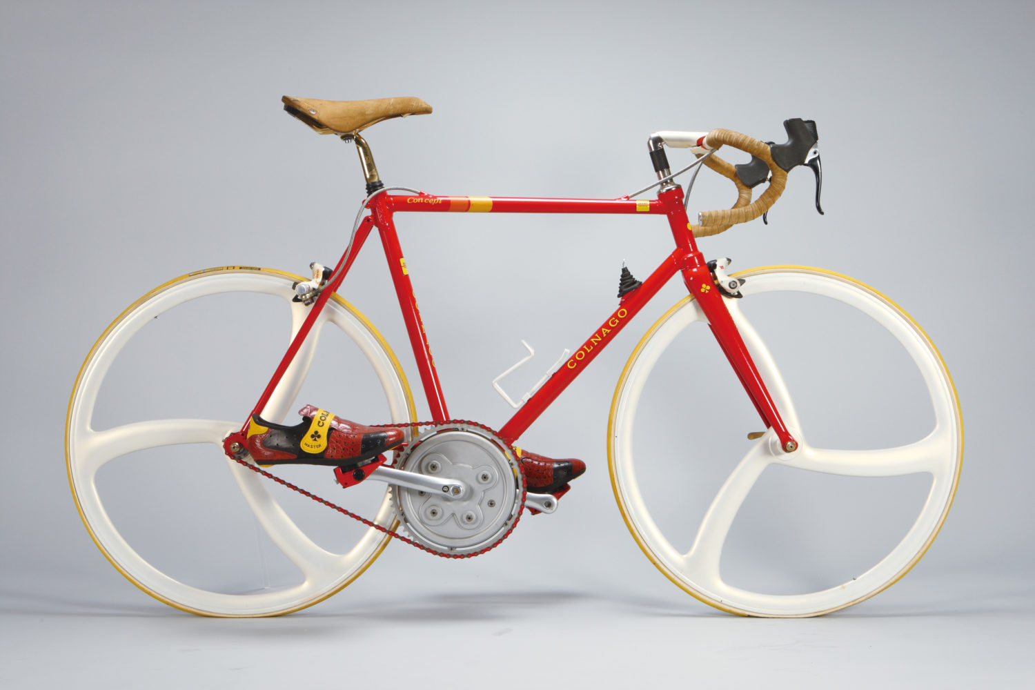 イタリアの至宝。フェラーリエンジニアリング COLNAGO JAPAN OFFICIAL