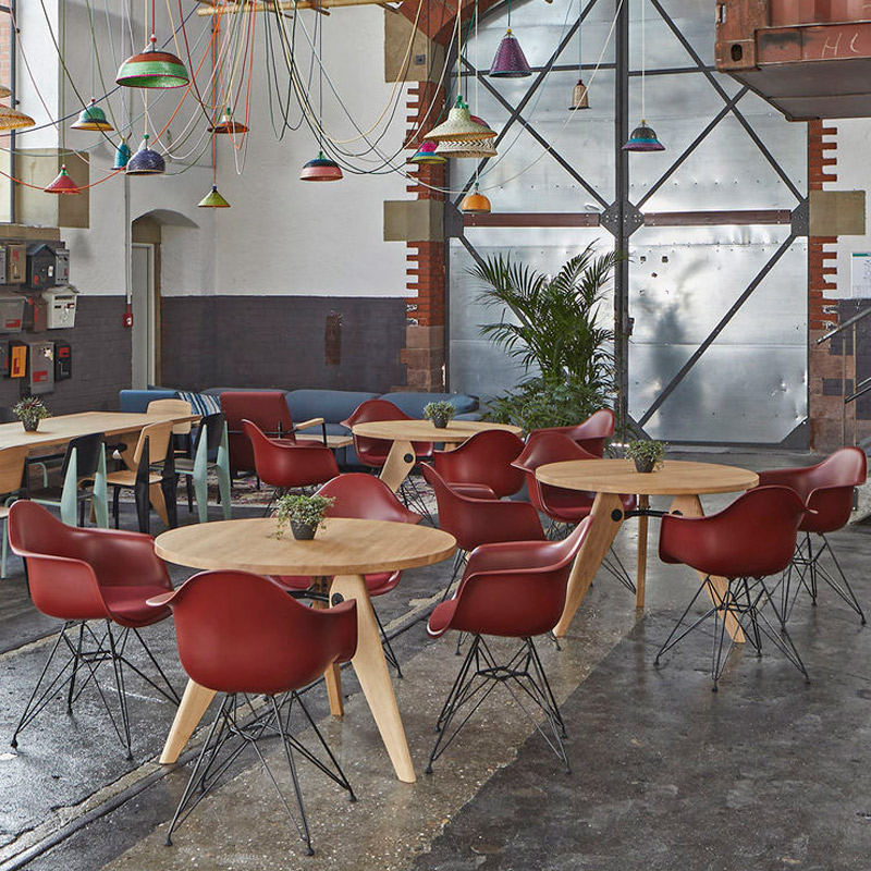 Vitra（ヴィトラ）Guéridon（ゲリドン）テーブル ナチュラル ソリッド