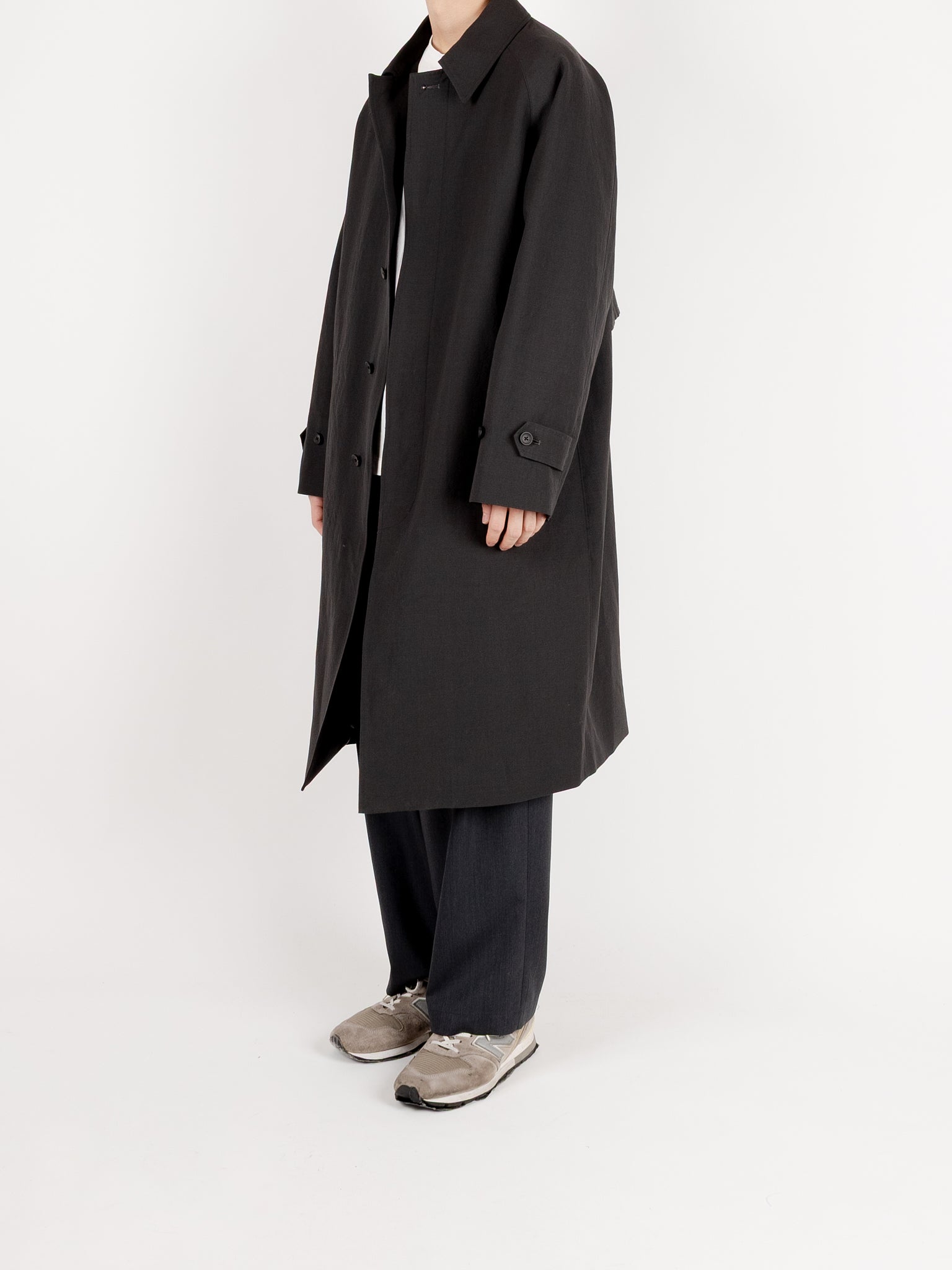 WORSTED WOOL/PAPER BALMACAAN LONG COAT｜BLACK – Cornier