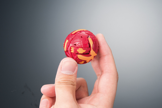 世界中で大人気の超瞬間変形バトルホビー『爆丸』約7年ぶりに復活