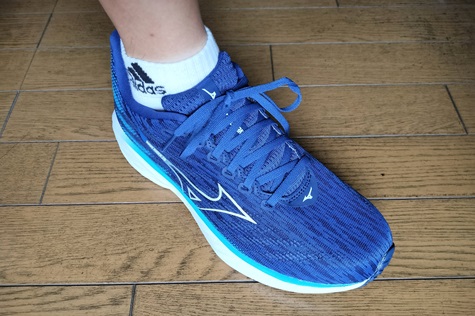 ミズノ WAVE RIDER28(ウエーブライダー28)のサイズ感と履き心地