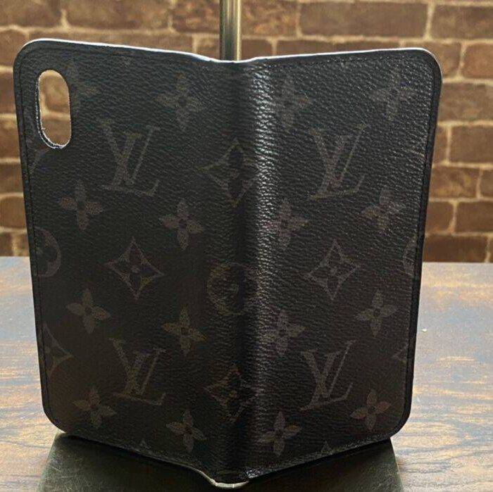 ルイヴィトン(louis vuitton)モノグラム エクリプス iPhoneケース