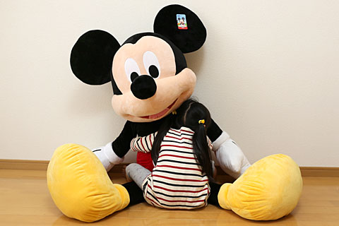 コストコの巨大ミッキー ぬいぐるみ | コストコ通 コストコおすすめ