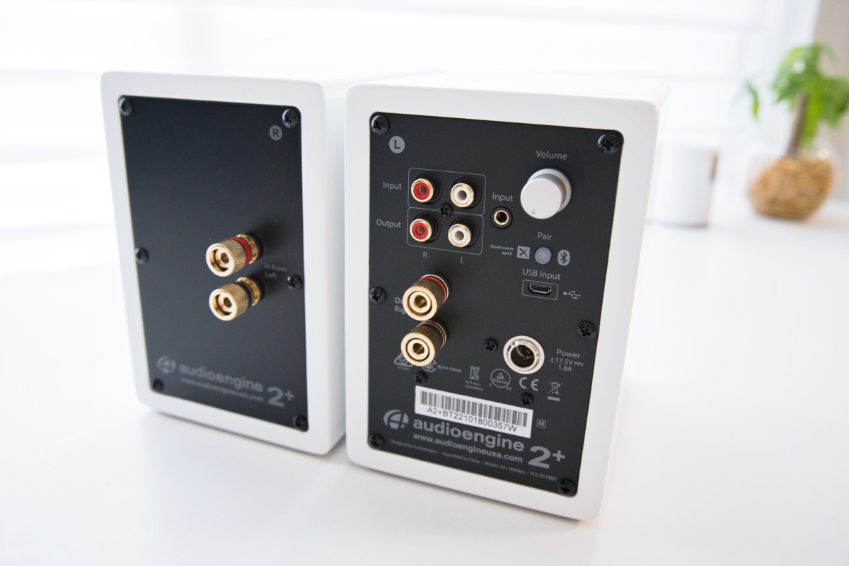 真っ白でおしゃれなPCスピーカー『Audioengine A2+ Wireless』レビュー