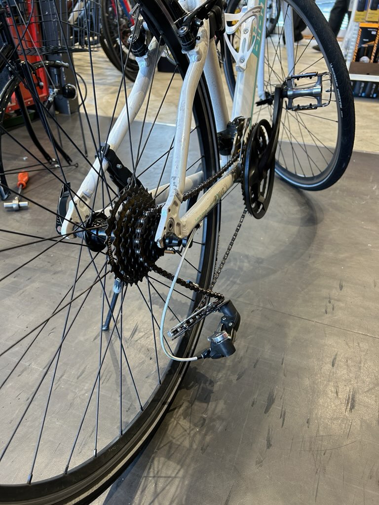 Bianchi ROMA Ⅳ の修理を行いました！ – サイクランドマスナガ