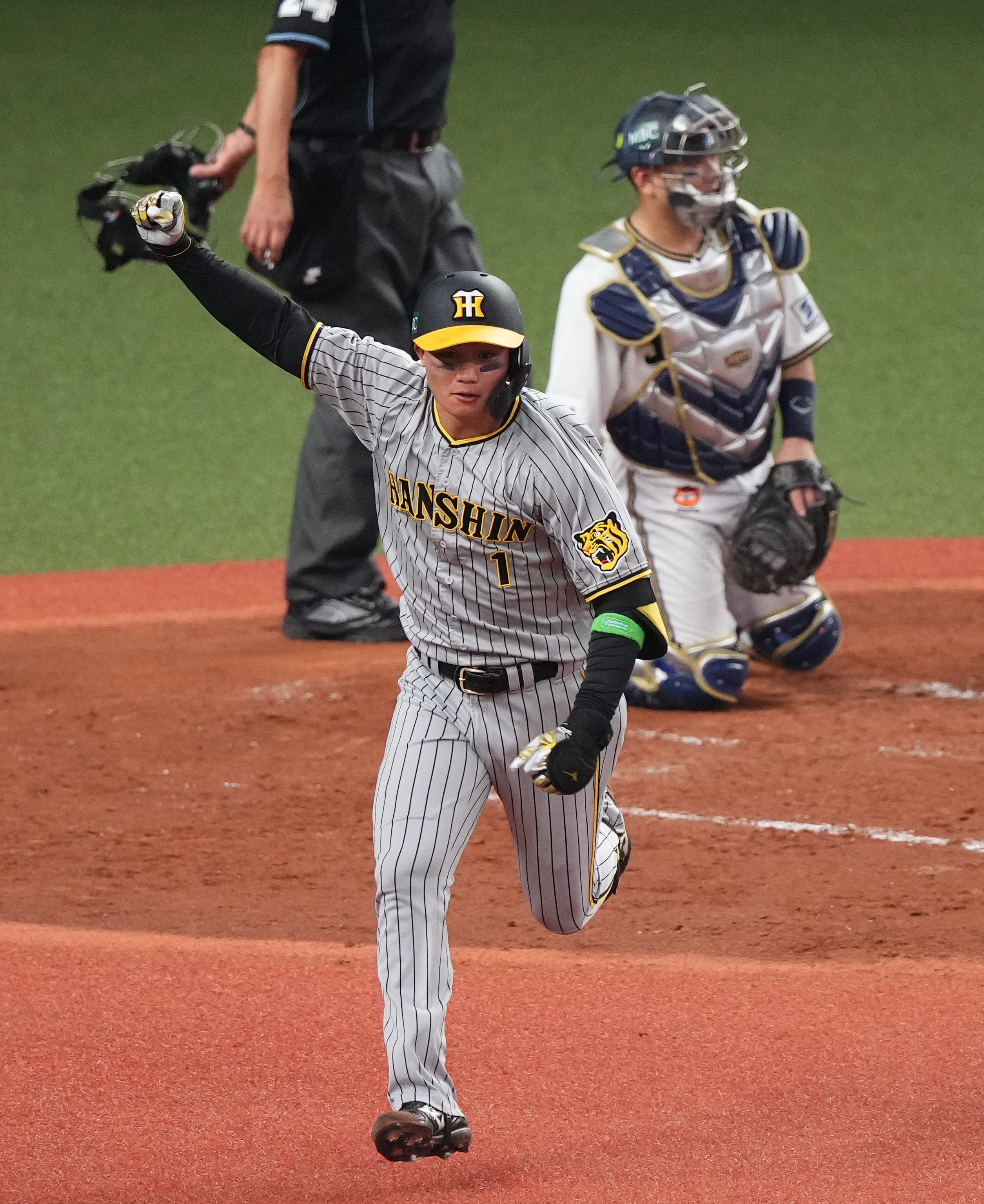 阪神・森下翔太、日本S新人最多タイの6打点！「やり返すという強い