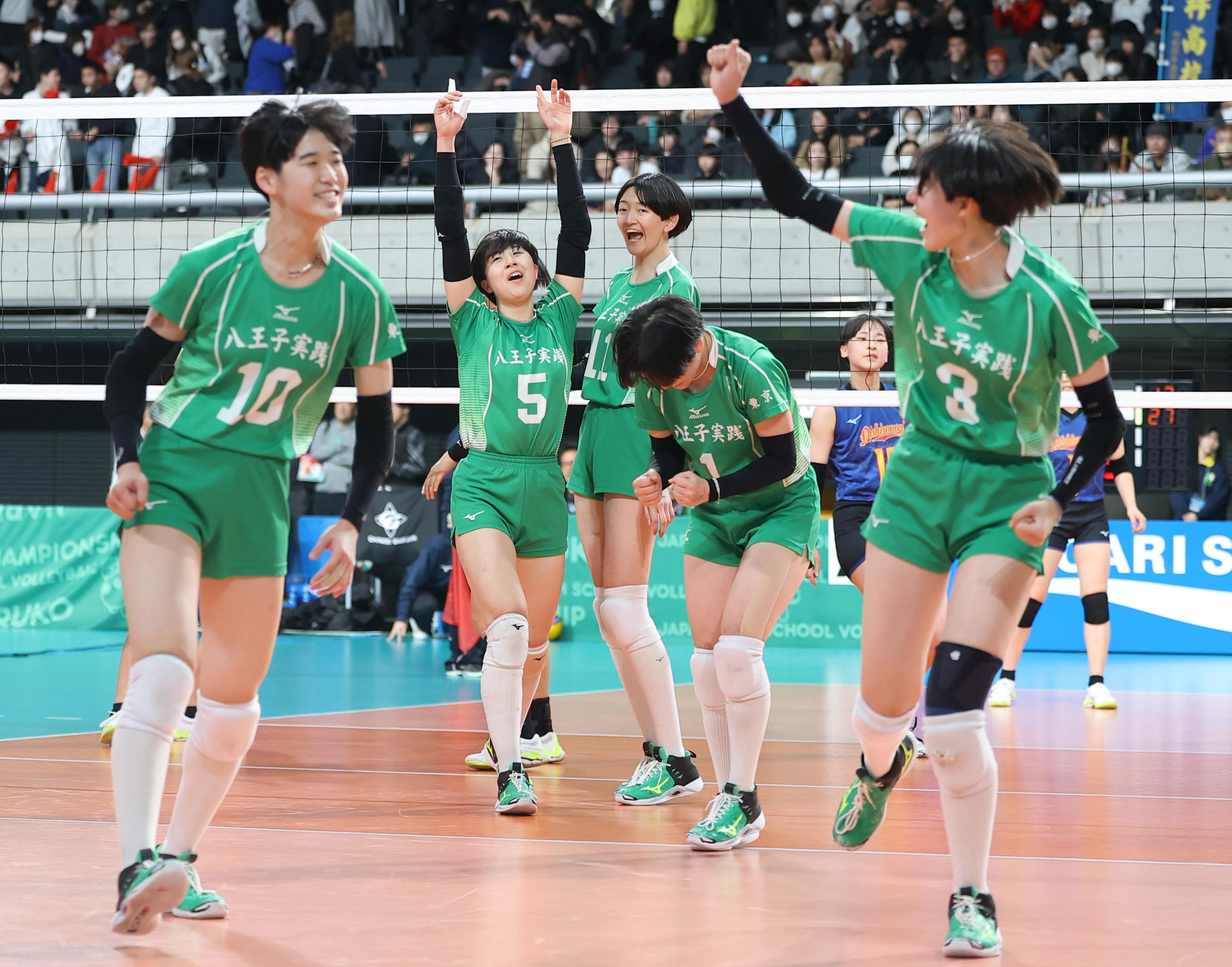 春高バレー】八王子実践が43年ぶり日本一へ冷や汗発進 第2セットを失う