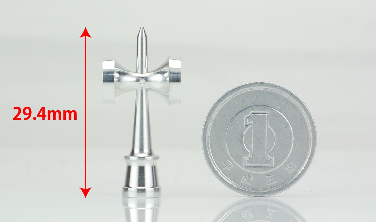 世界最小けん玉が新登場！日本の技術と遊び心が生んだ指先サイズの精密