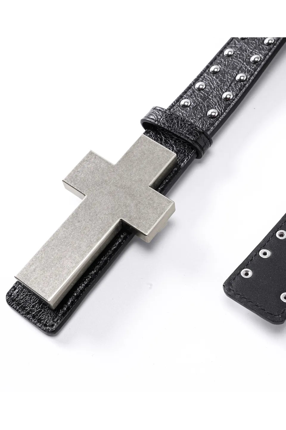 REBEL WAVE レベルウェーブ｜╋ Cracked Leather Rivet Belt