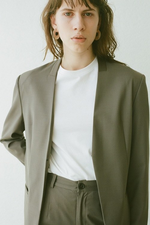 オケージョンやお仕事にも大活躍！今週2月19日発売のセットアップ