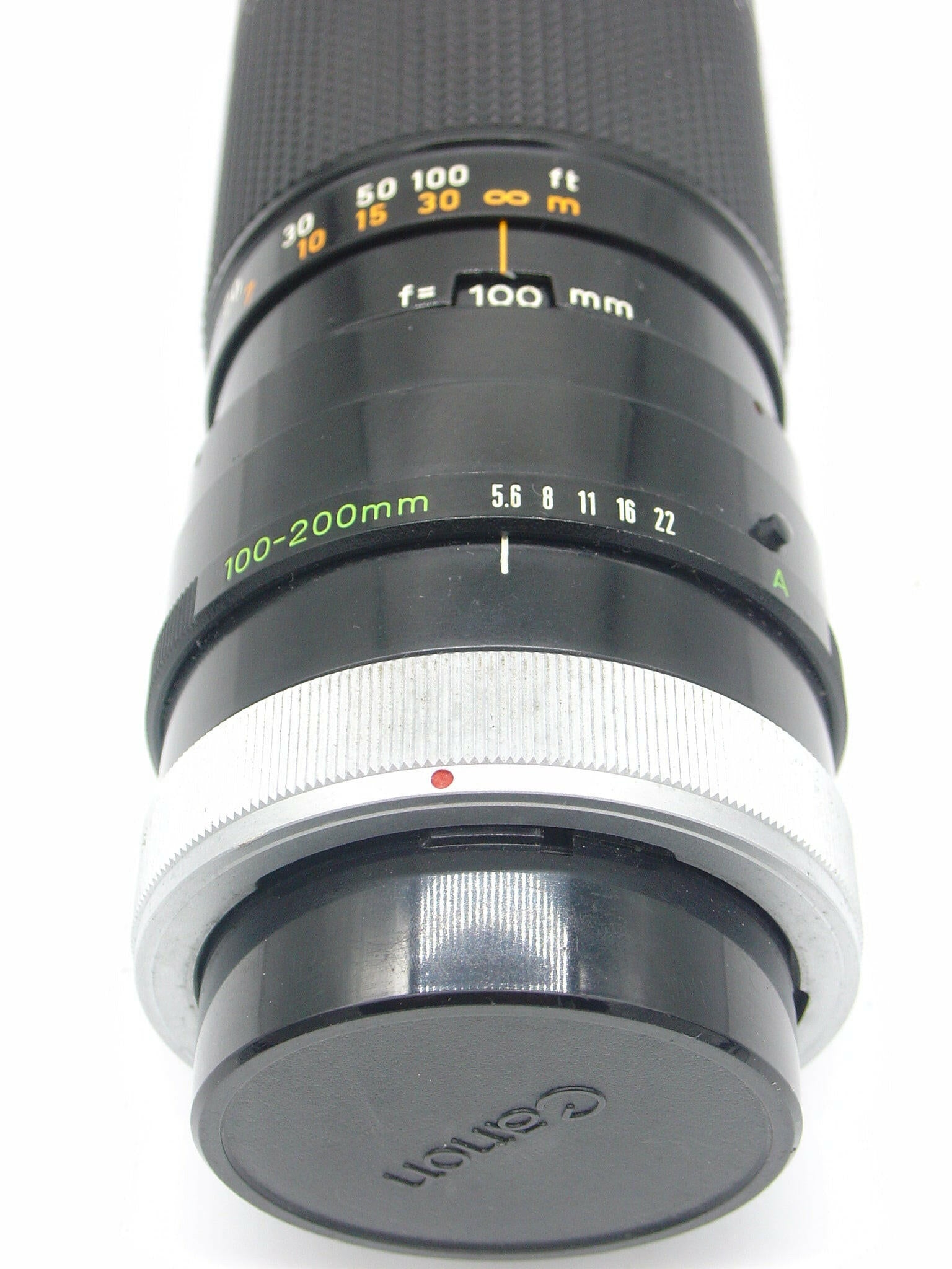 Canon FD 100-200mm f5.6 telephoto zoom lens for AE-1, A-1, FTb