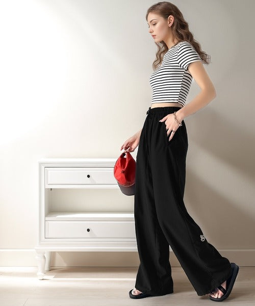 Javaジャバコラボ》上品見えもラフ見えも叶う。裾ドロストワンポイント