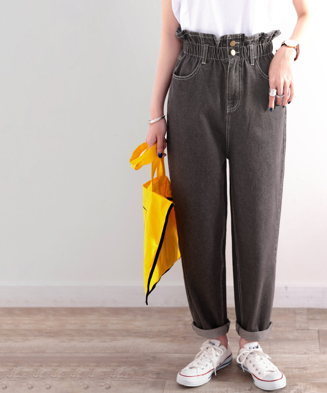 スタイルアップ魅せ。ハイウエストギャザーテーパードパンツ(フル