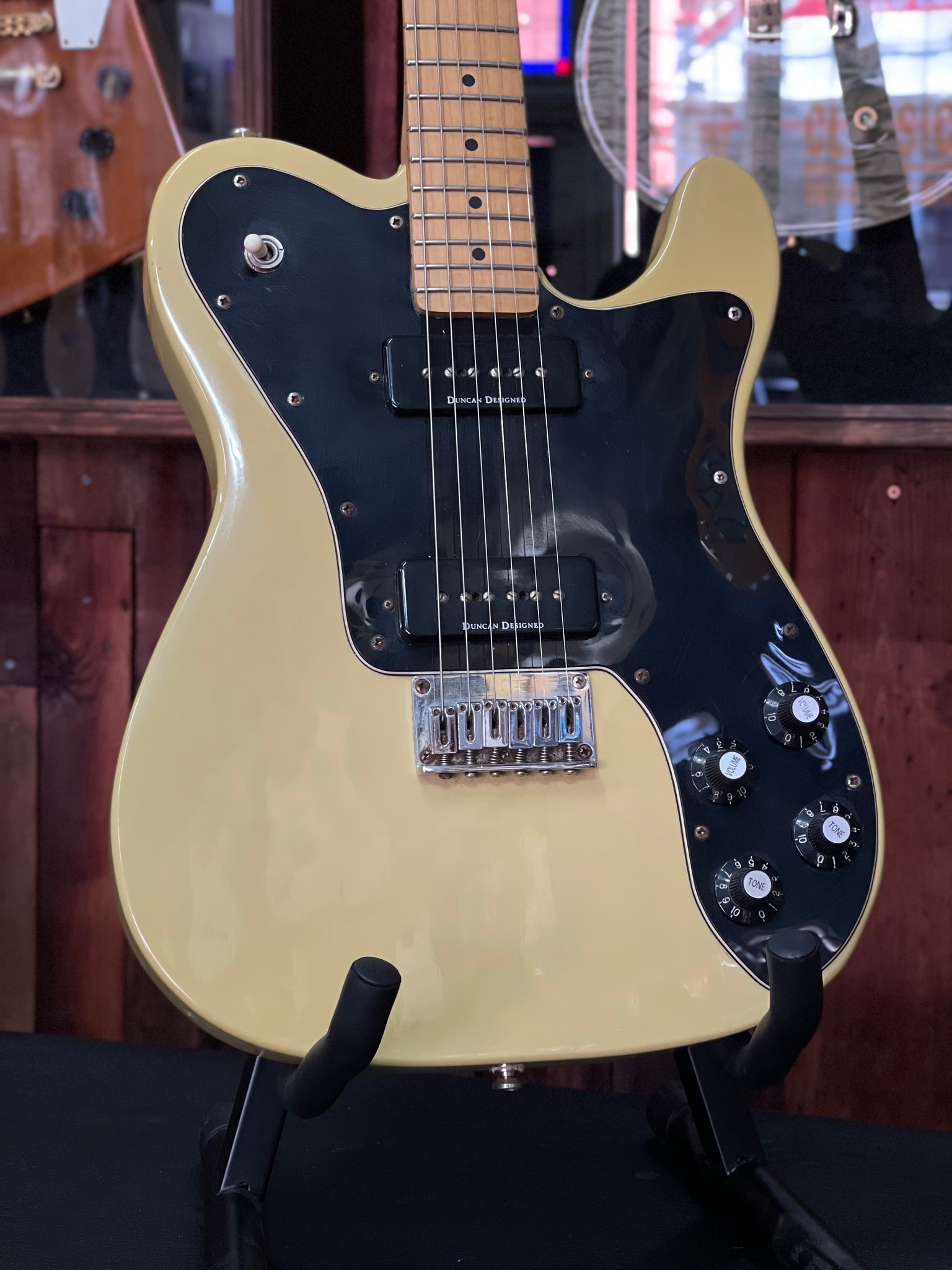 Squier Telecaster Custom II – Classic Guitars and Amps