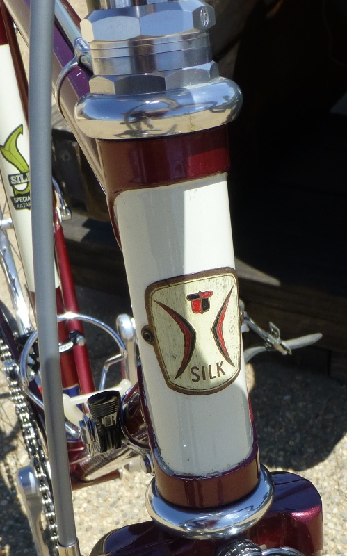 KATAKURA SILK - Classic Rendezvous