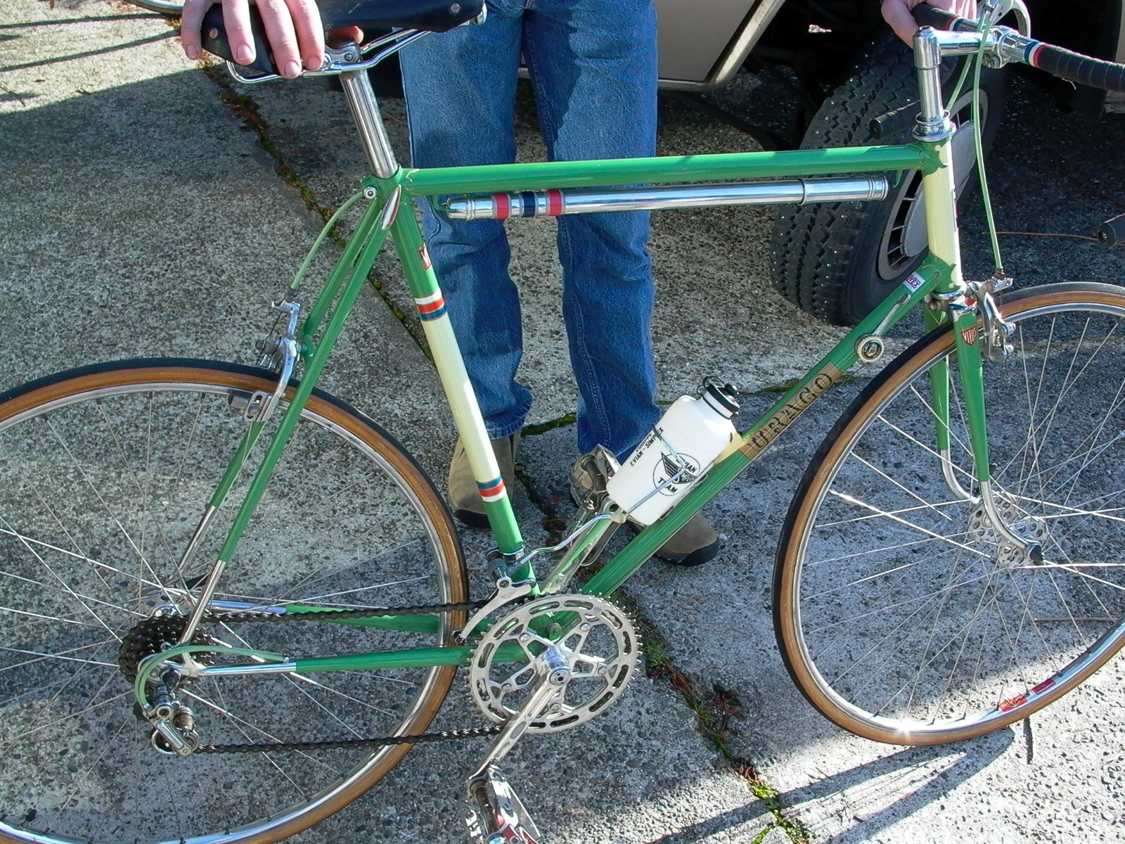 URAGO - Classic Rendezvous