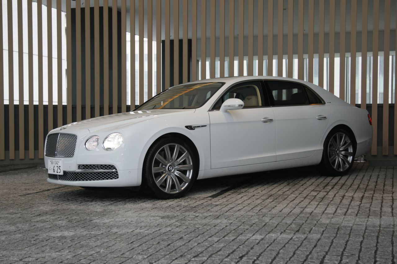 ベントレー「フライング スパーW12」画像ギャラリー ─ 価格2415万円の